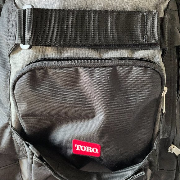 Oakley | Toro Branded Backpack - NWOT - Picture 3 of 11